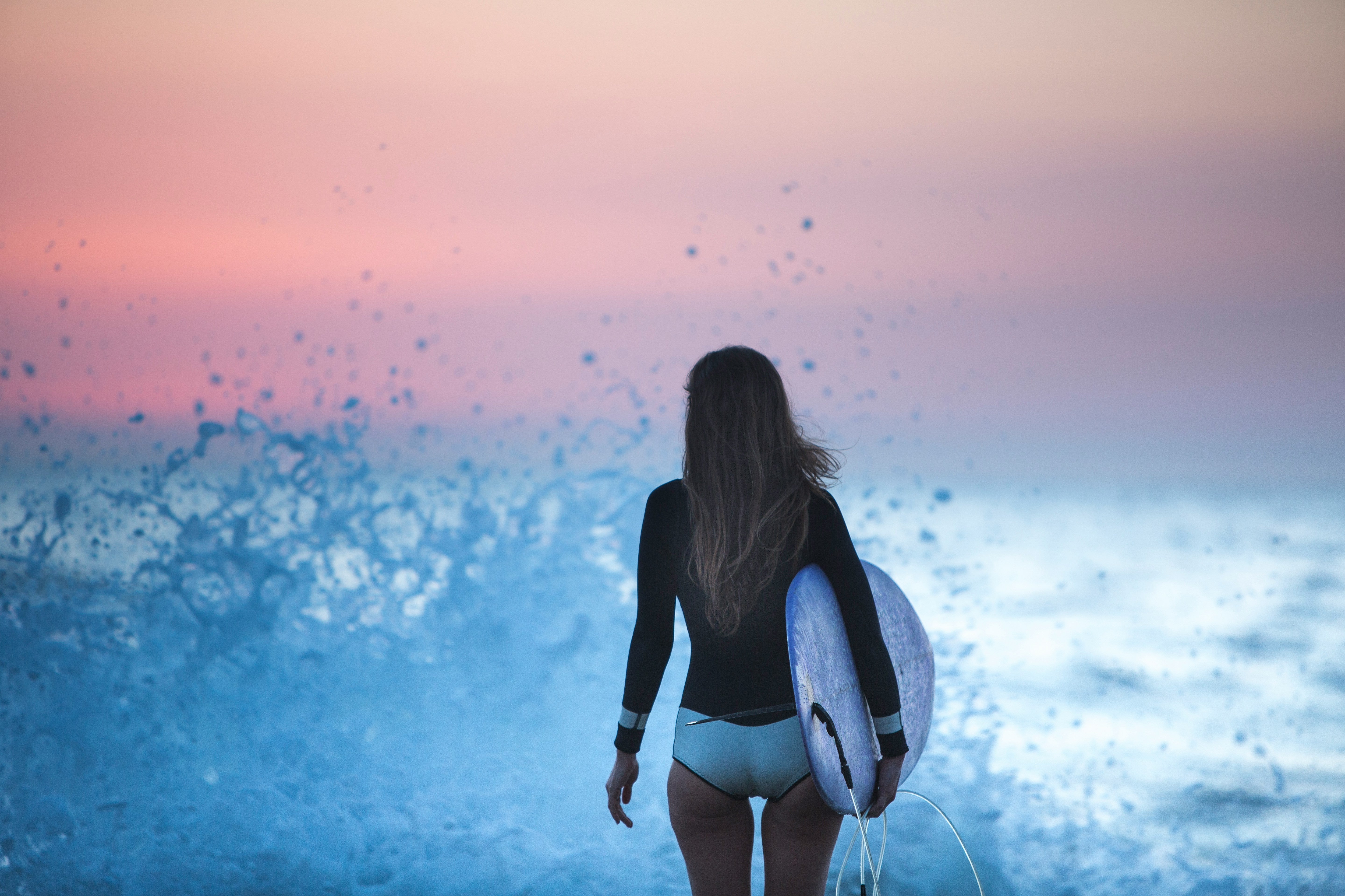 Freedom to Surf: No Boards, No Baggage