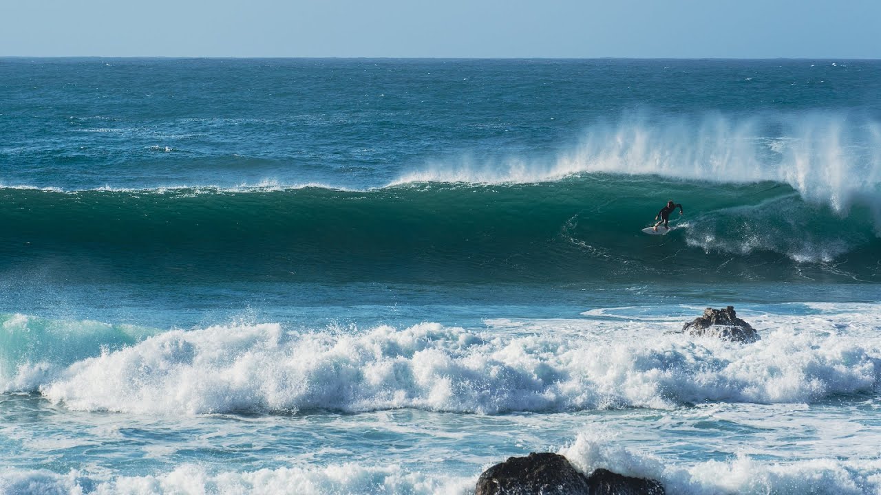 Top surf spots in Portugal for an unforgettable surf adventure